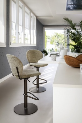 Inés adjustable stool - myhome